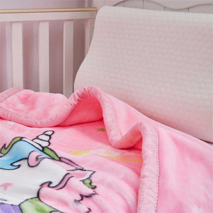 91家纺网 家纺一手货源 找家纺 凯轩毛毛毯毯子网销专供 2024新款加厚保暖儿童印花云毛毯毯子系列 马卡龙  粉