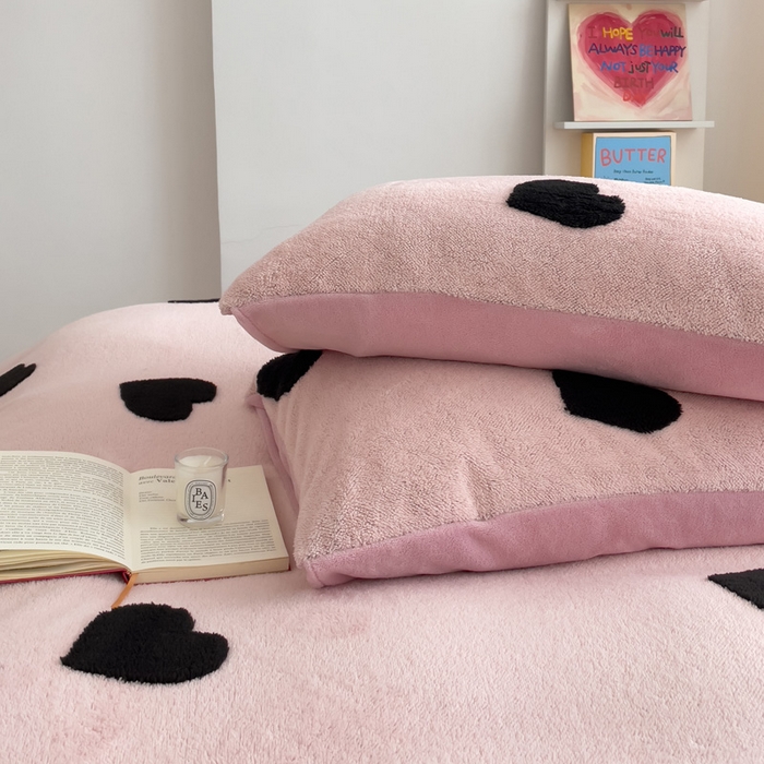 91家纺网 家纺一手货源 找家纺 蝶帕家纺 2024新款阳离子提花舒棉绒四件套 心动-粉