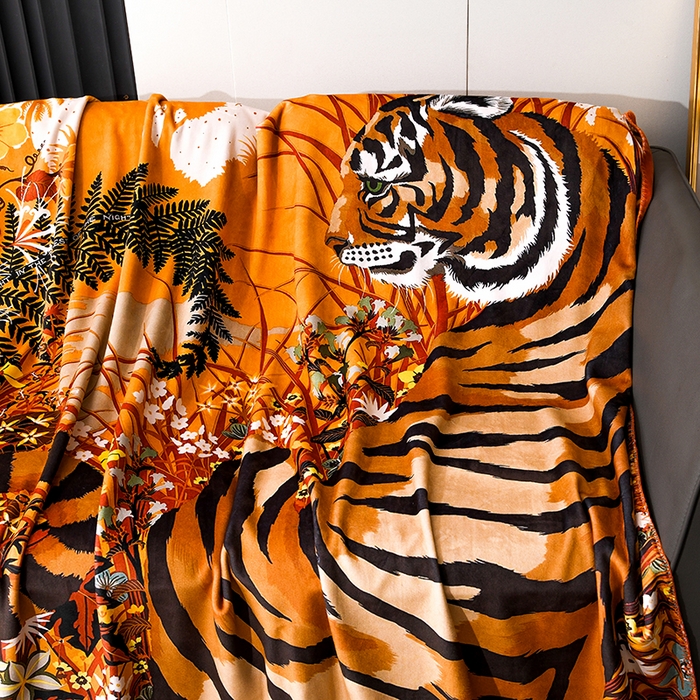 91家纺网 家纺一手货源 找家纺 爵仕 2024高档锦狐绒毛毯复合毯奢华复古绒毯爱马风格 虎