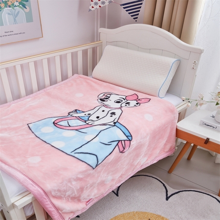 凯轩毛毛毯毯子网销专供 2024新款加厚保暖儿童印花云毛毯毯子系列 斑点狗  粉