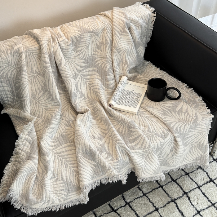 91家纺网 家纺一手货源 找家纺 淑女公社家纺 2024新款色织全棉双股提花流苏盖毯 雾蓝