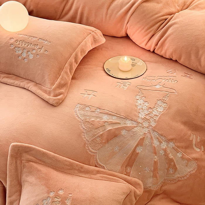 91家纺网 家纺一手货源 找家纺 新方向 2025新款全消光A类牛奶绒四件套-公主请开心 公主请开心-桃玉