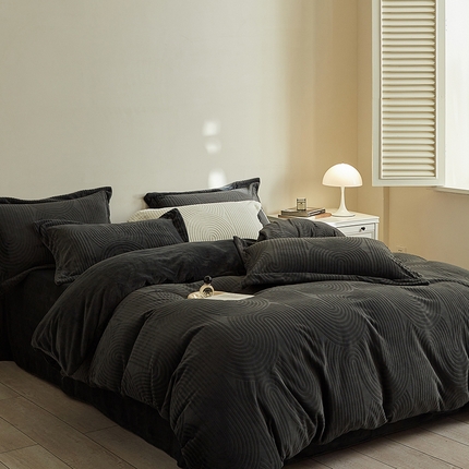 91家纺网 家纺一手货源 找家纺 （总）安莱生活 2024新款牛奶绒提花烂花年纪系列四件套-风格二