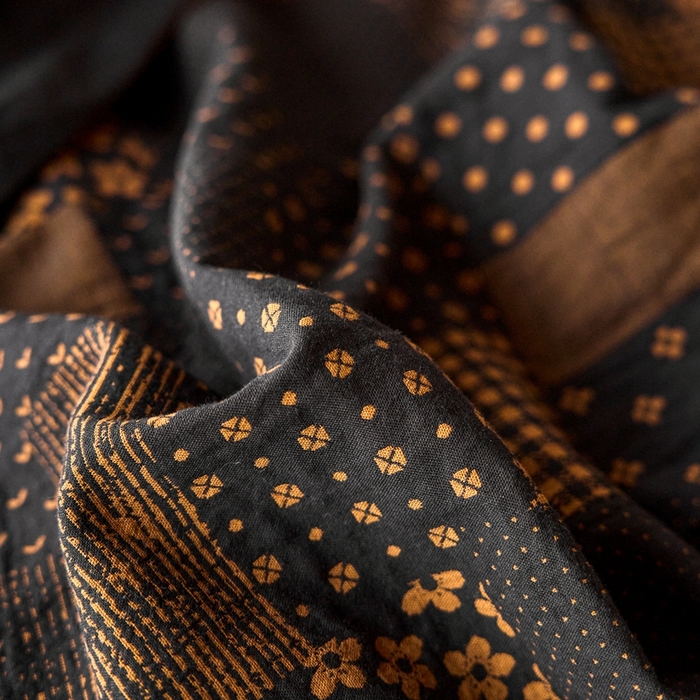 91家纺网 家纺一手货源 找家纺 安莱生活 2024新款全棉纯棉A类母婴双层纱纱布压线飞边款四件套 西雅图-黑咖