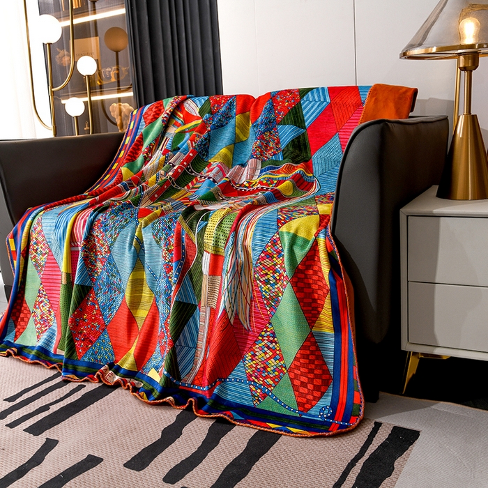 91家纺网 家纺一手货源 找家纺 爵仕 2024高档锦狐绒毛毯复合毯奢华复古绒毯爱马风格 彩虹马