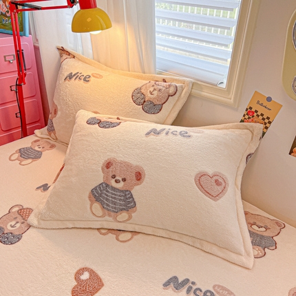 韩巢家纺 2024新款雪花绒枕套一对装 英伦熊