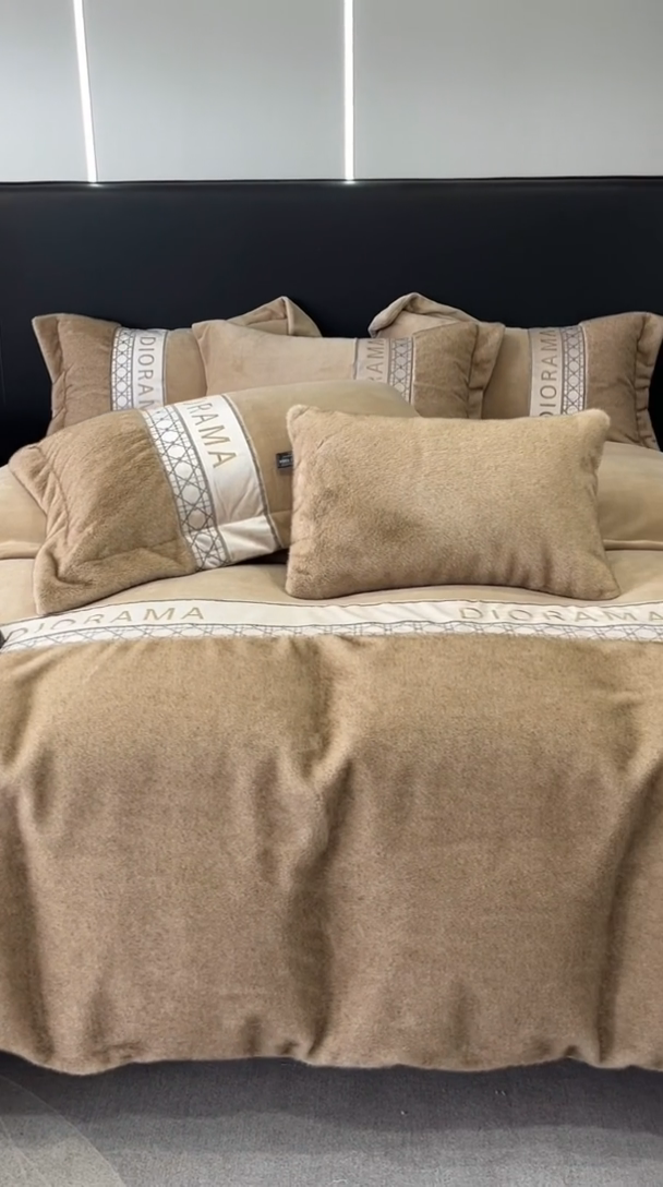 91家纺网 家纺一手货源 找家纺 安莱生活 2024新款弧貂绒皮草四件套 艾曼拉