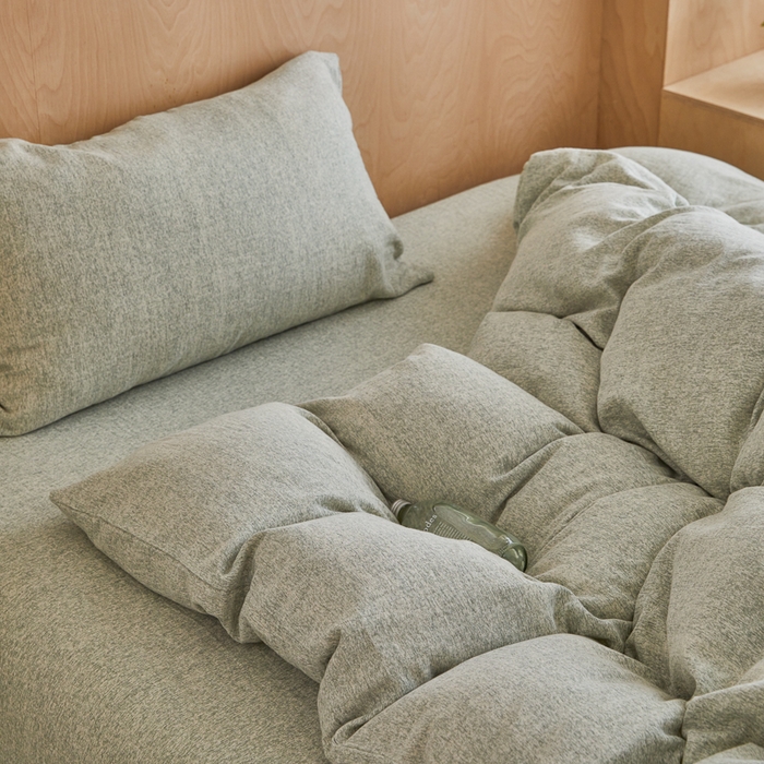 91家纺网 家纺一手货源 找家纺 淑女公社家纺 2024秋冬新款缎染双层纱四件套 松石绿