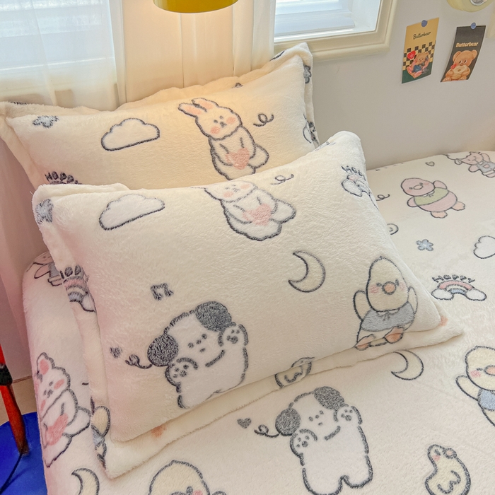 91家纺网 家纺一手货源 找家纺 韩巢家纺 2024新款雪花绒枕套一对装 小伙伴