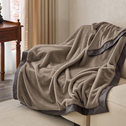 91家纺网 家纺一手货源 找家纺 （总）安莱生活 2024新款弧貂绒皮草毛毯