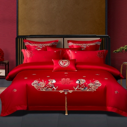 91家纺网 家纺一手货源 找家纺 高大尚婚庆馆 2025新款60s长绒棉轻奢（床裙款）婚庆四件套 卿卿我我