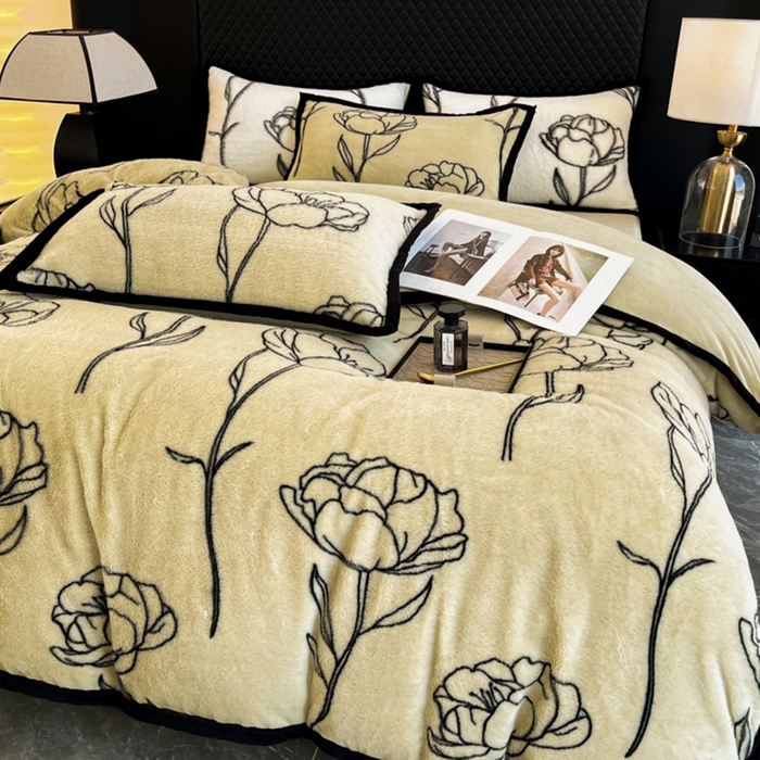 91家纺网 家纺一手货源 找家纺 多乐家纺 2024新款高克重加厚保暖轻奢印花兔毛绒宽包边四件套 兔毛-玫瑰-清新绿