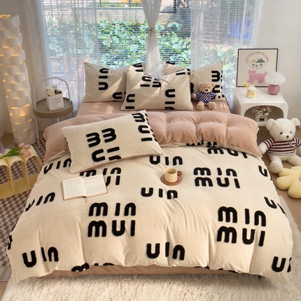 91家纺网 家纺一手货源 找家纺 （总）蝶帕家纺 2024新款阳离子提花舒棉绒四件套