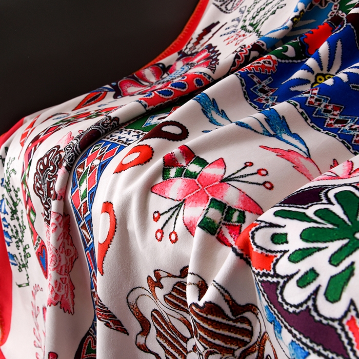 91家纺网 家纺一手货源 找家纺 爵仕 2024高档锦狐绒毛毯复合毯奢华复古绒毯爱马风格 彩马