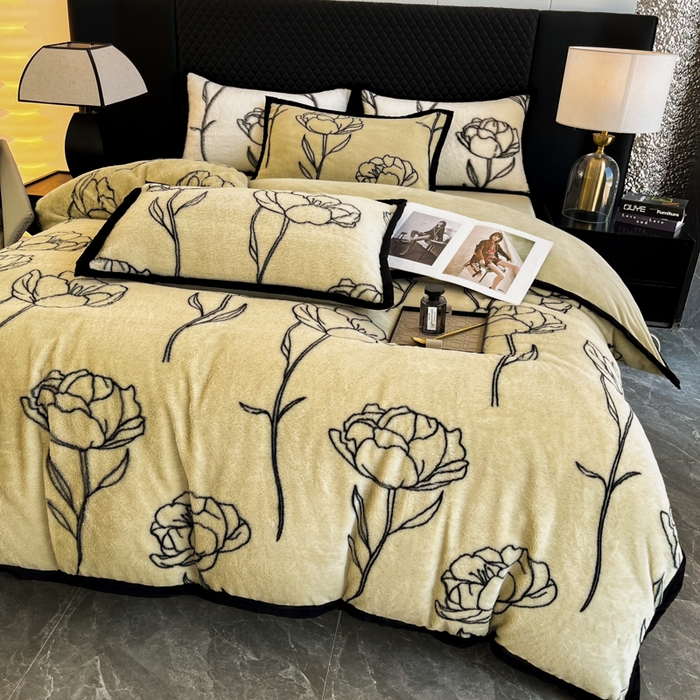 91家纺网 家纺一手货源 找家纺 多乐家纺 2024新款高克重加厚保暖轻奢印花兔毛绒宽包边四件套 兔毛-玫瑰-清新绿