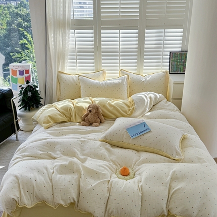眠屿家纺 2024新款全棉皱皱纱牛奶绒四件套 彩色小圆点