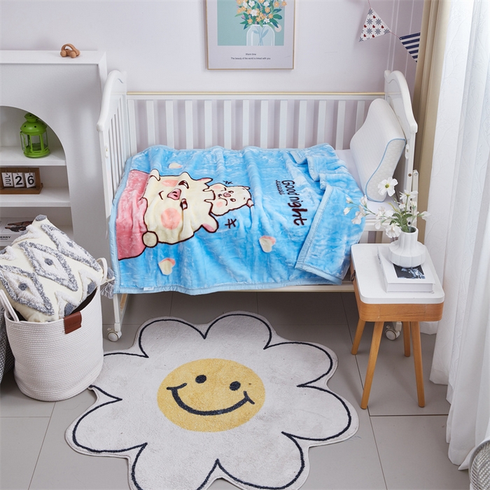 91家纺网 家纺一手货源 找家纺 凯轩毛毛毯毯子网销专供 2024新款加厚保暖儿童印花云毛毯毯子系列 卡通猪  蓝