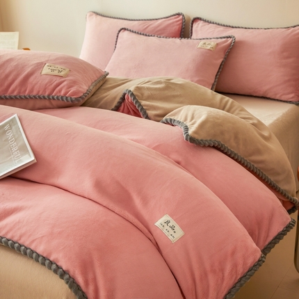 91家纺网 家纺一手货源 找家纺 （总）麦空家居 2025新款220克高克重牛奶绒包边四件套-晴天