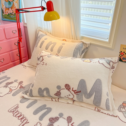 韩巢家纺 2024新款雪花绒枕套一对装 米菲