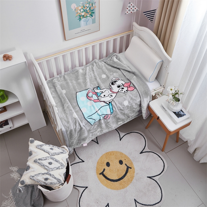 91家纺网 家纺一手货源 找家纺 （总）凯轩毛毛毯毯子网销专供 2024新款加厚保暖儿童印花云毛毯毯子系列