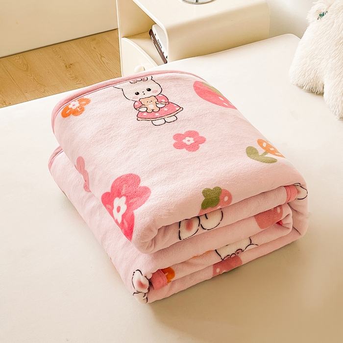 91家纺网 家纺一手货源 找家纺 千荨 2024新款多功能牛奶绒毛毯 萌兔粉