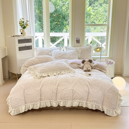 91家纺网 家纺一手货源 找家纺 （总）蝶帕家纺 2024新款舒棉绒提花塔芙绒四件套-蝶舞