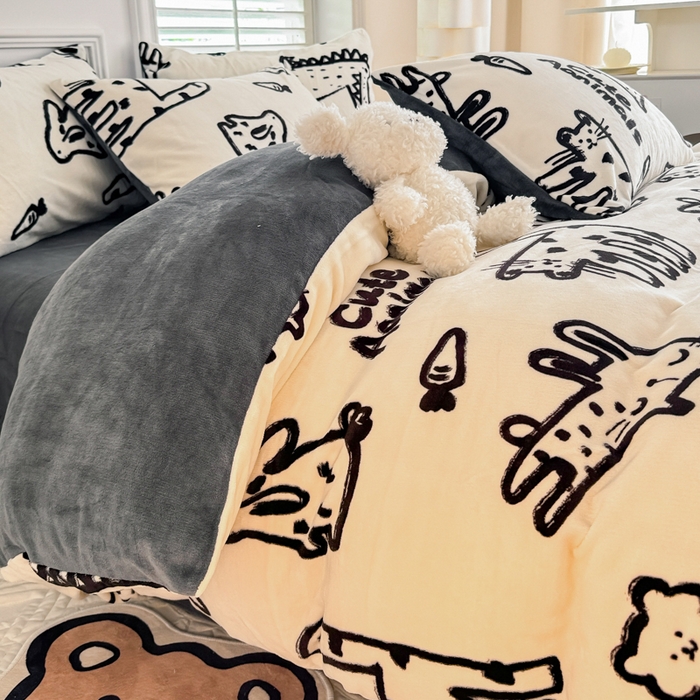 91家纺网 家纺一手货源 找家纺 简宜家居 2025新款牛奶绒印花四件套 简笔画