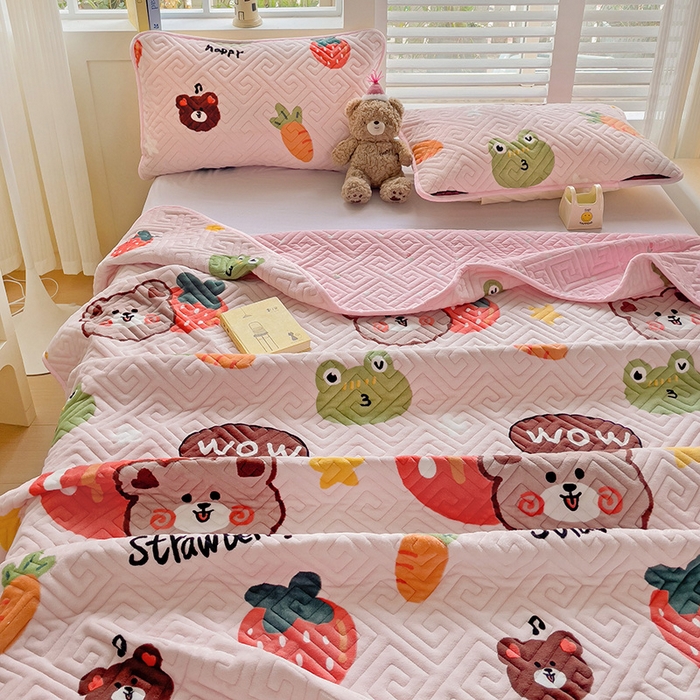 91家纺网 家纺一手货源 找家纺 羽爱 2024新款棉加绒床盖套件果酱熊