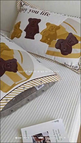 91家纺网 家纺一手货源 找家纺 2024新款全棉四层纱布枕套一对装纽扣款枕套 明星三明治