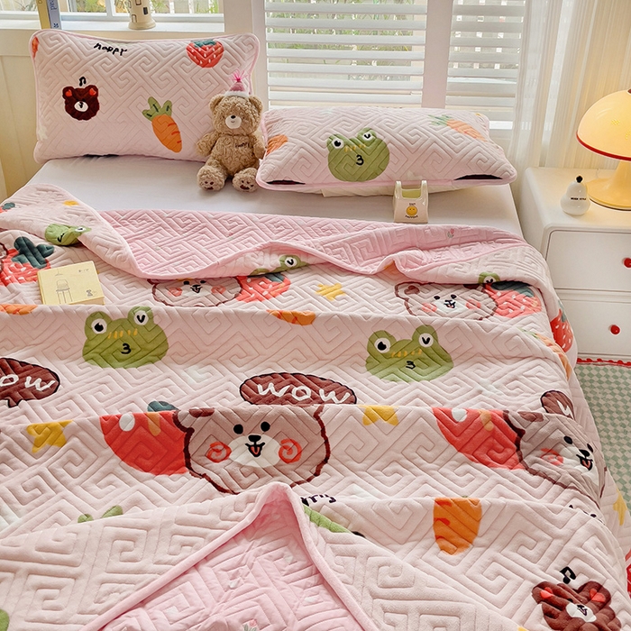 91家纺网 家纺一手货源 找家纺 羽爱 2024新款棉加绒床盖套件果酱熊