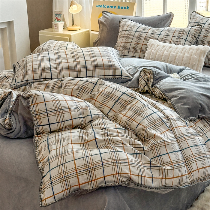 91家纺网 家纺一手货源 找家纺 红粉佳人新款小清新卡通贝壳边三角针棉加绒四件套工艺款牛奶绒四件套简单生活