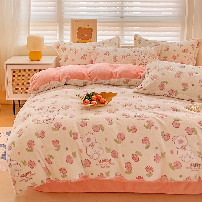 91家纺网 家纺一手货源 找家纺 2024新款加厚雪花绒印花四件套-风格二（提供卖家秀） 花花世界