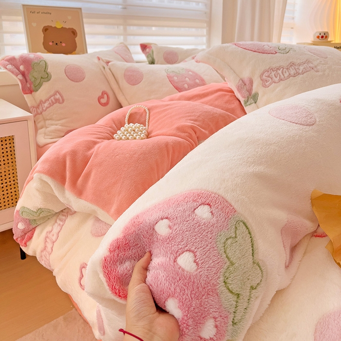 91家纺网 家纺一手货源 找家纺 2024新款加厚雪花绒印花单件被套-风格二（提供卖家秀 ） 甜蜜