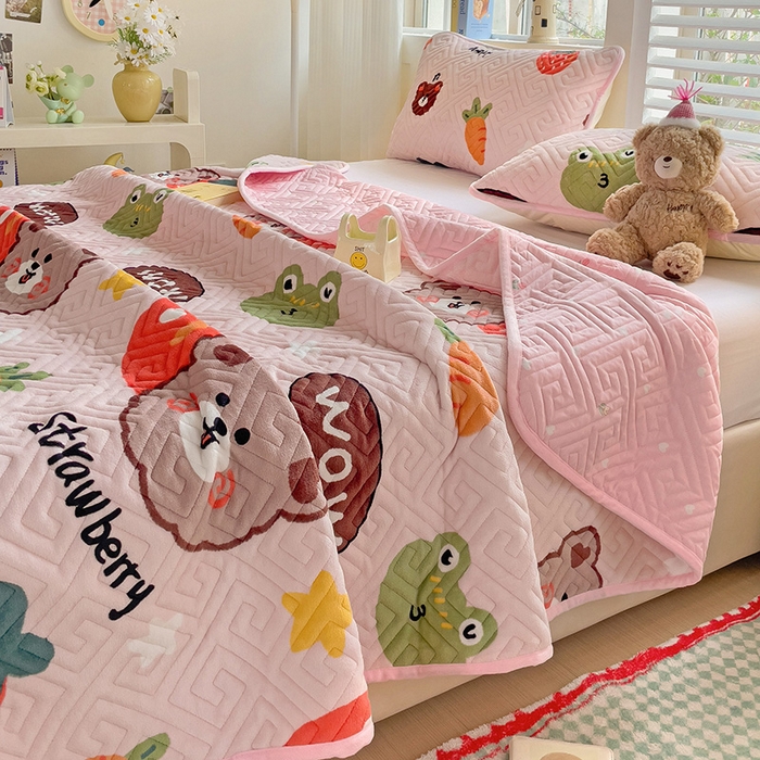 91家纺网 家纺一手货源 找家纺 羽爱 2024新款棉加绒床盖套件果酱熊