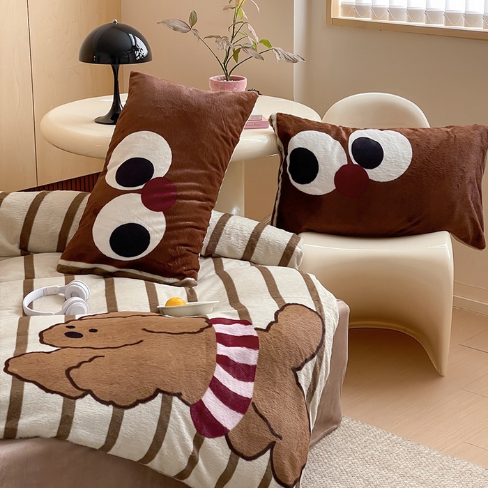 91家纺网 家纺一手货源 找家纺 安哆啦家纺 2024新款兔毛绒大版卡通牛奶绒兔兔绒印花四件套 巧克力狗