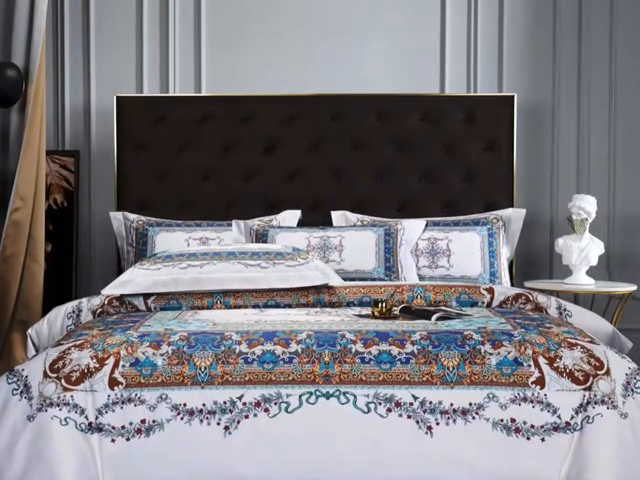 91家纺网 家纺一手货源 找家纺 2024新款100s长绒棉数码印花大版定位四件套 洛卡芙