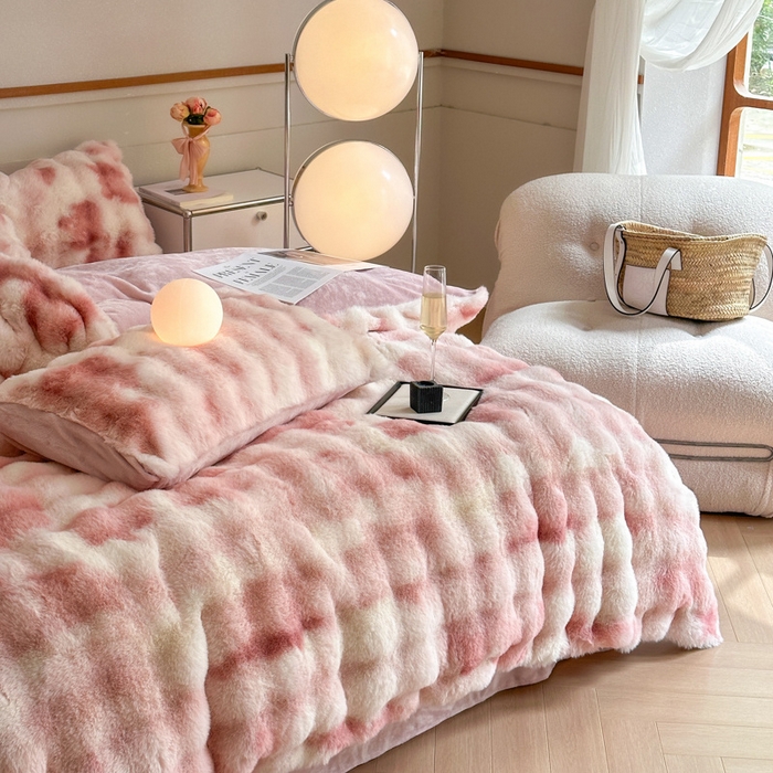 91家纺网 家纺一手货源 找家纺 畅畅家纺 2024新款AB版冬季纯色七彩兔兔绒兔毛绒牛奶绒四件套 七彩-粉