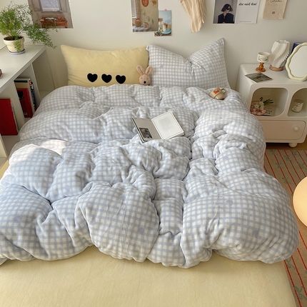 91家纺网 家纺一手货源 找家纺 （总）2024新款A类ins少女小清新蝴蝶爱心蝴蝶结毛巾绣混搭牛奶绒系列四件套