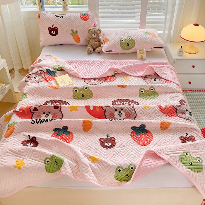 91家纺网 家纺一手货源 找家纺 羽爱 2024新款棉加绒床盖套件果酱熊