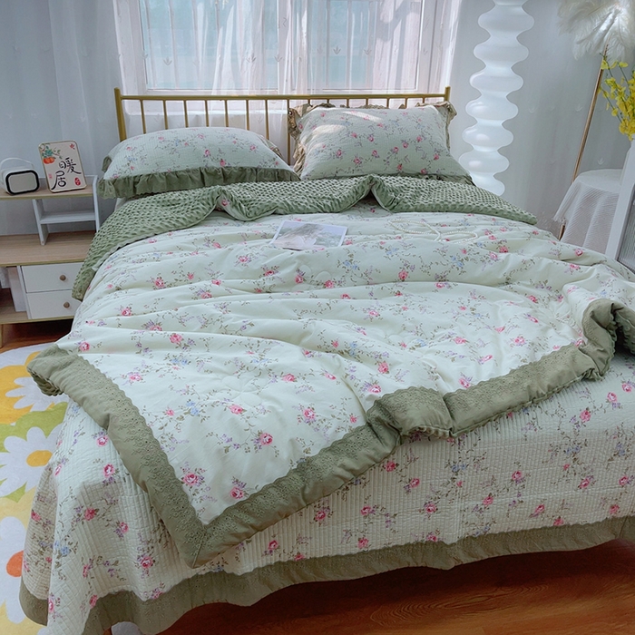 91家纺网 家纺一手货源 找家纺 暖居 2024新款包边豆豆被床盖四件套 蝶恋梦