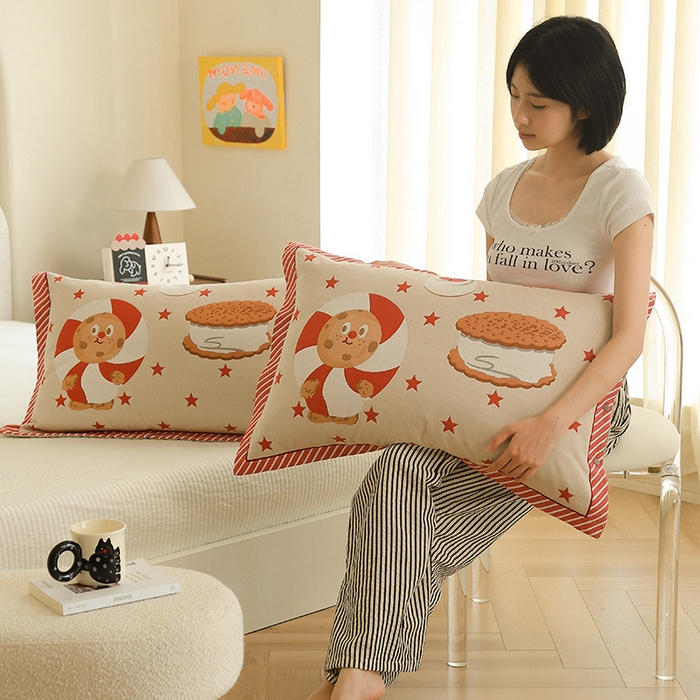 91家纺网 家纺一手货源 找家纺 2024新款全棉四层纱布枕套一对装纽扣款枕套 星星可可