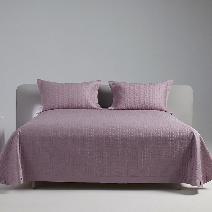 91家纺网 家纺一手货源 找家纺 2024新款设计师款绗缝床盖 薰衣紫