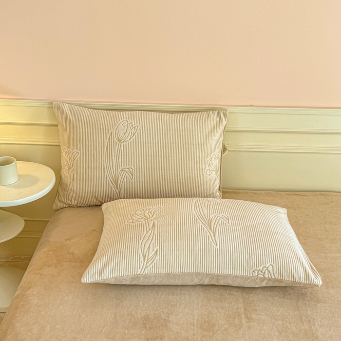 91家纺网 家纺一手货源 找家纺 大境 2024新款8斤A类230克牛奶绒提花烂花四件套床笠款床单款 郁见 米咖