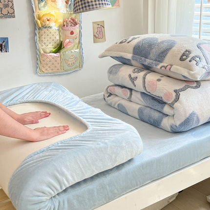 91家纺网 家纺一手货源 找家纺 （总）川悦生活 2024新款立体雪花绒宿舍床笠款三件套四件套