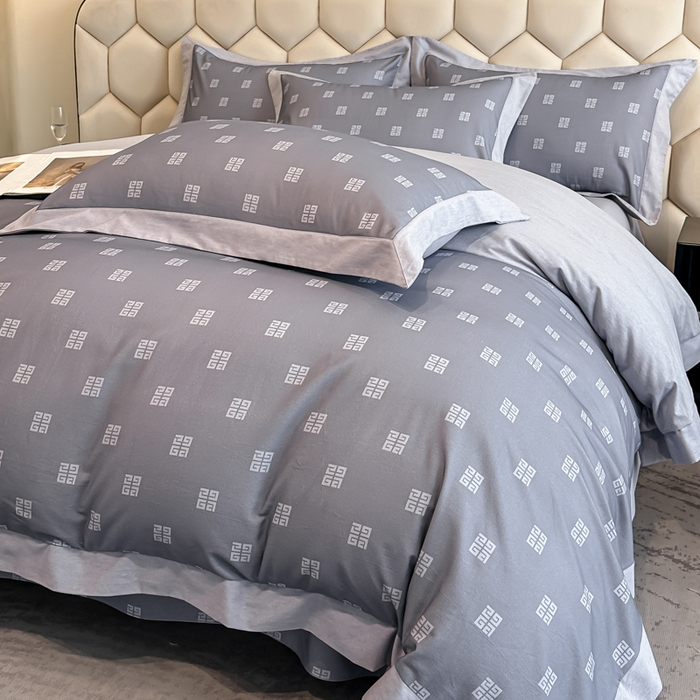 91家纺网 家纺一手货源 找家纺 雲归梦 2024新款全棉纯棉轻奢加厚磨毛拼角工艺四件套 苏缦-烟波灰