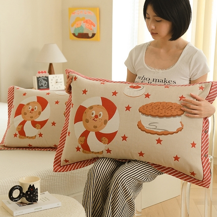 91家纺网 家纺一手货源 找家纺 2024新款全棉四层纱布枕套一对装纽扣款枕套 星星可可