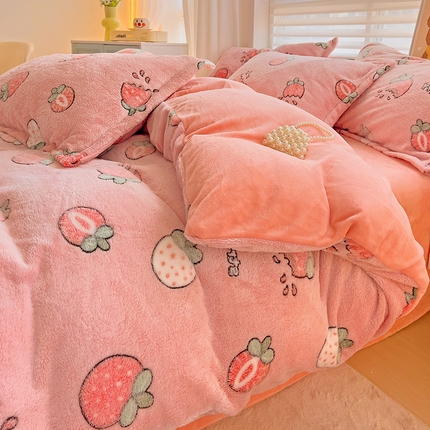 91家纺网 家纺一手货源 找家纺 （总）2024新款加厚雪花绒印花单件被套-风格二（提供卖家秀 ）