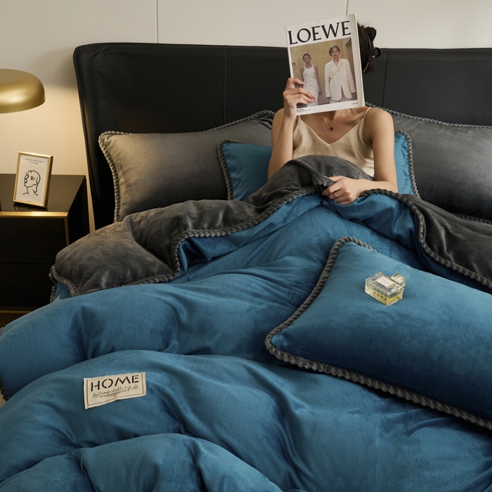 91家纺网 家纺一手货源 找家纺 闲鱼家纺 2025新款牛奶绒拆卸被可拆卸四件套  湖蓝