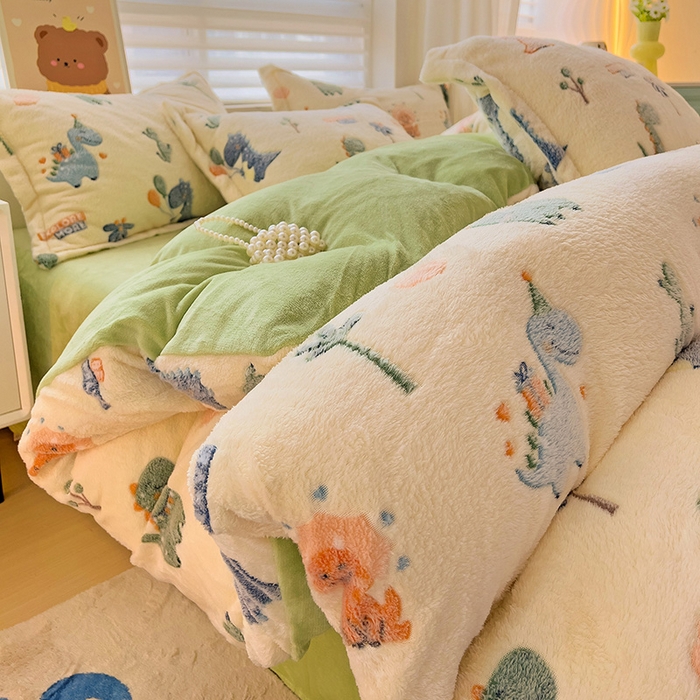 91家纺网 家纺一手货源 找家纺 2024新款加厚雪花绒印花单件被套-风格二（提供卖家秀 ） 恐龙宝贝(绿)