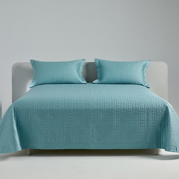 91家纺网 家纺一手货源 找家纺 2024新款设计师款绗缝床盖 蒂芙绿